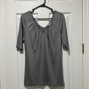 Banana Republic V Neck Shirt L NWT